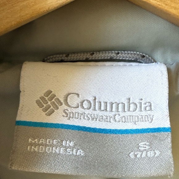 Columbia Two-Tone Blue Puffer Jacket for Kids - Picture 5 of 9